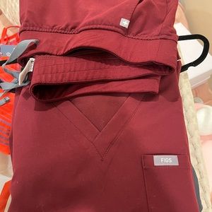 Burgundy figs  xxl too xl bottom Zamora joggers Petite